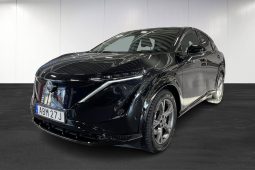 Nissan Ariya 87 e-4ORCE 90 kWh EVOLVE Pano HuD Navi