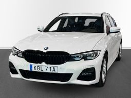 BMW 330e xDrive Touring