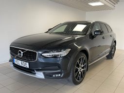 Volvo V90 Cross Country D4 AWD Advanced Edt Loungepaket 360 Läder HUD Massage Stolar