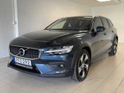 Volvo V60 Cross Country D4 AWD Advanced Edt Drag Läder Kamera Nav H/K