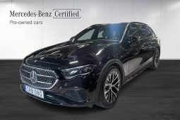Mercedes-Benz E 300 de 4MATIC All-Terrain Hyperscreen Burmester Drag