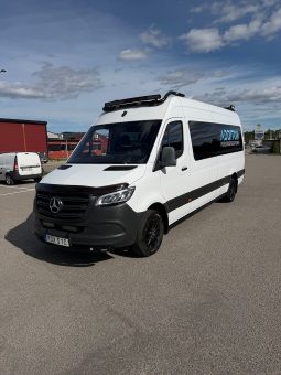 Mercedes-Benz Sprinter 317 CDI RWD Panel Van 170hk Dubbelhytt skåp L3H2