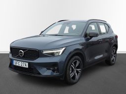 Volvo XC40 B4 FWD Bensin Plus Dark