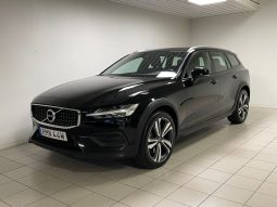 Volvo V60 Cross Country D4 AWD Edition