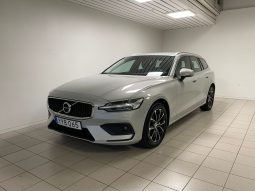 Volvo V60 D4 Momentum Advanced Edition Drag Nav Backkamera
