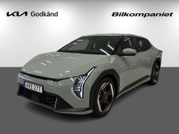 Kia EV4 Long Range Fastback PLUS 81,4Kwh Vinterhjul Godkänd