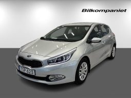 Kia cee’d 5dr 1.6 CRDi Komfort M&K-Värmare Vinterhjul
